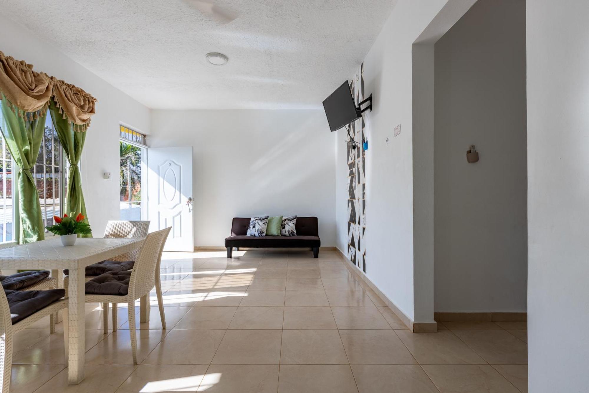 Edma Apartahotel Samana Εξωτερικό φωτογραφία