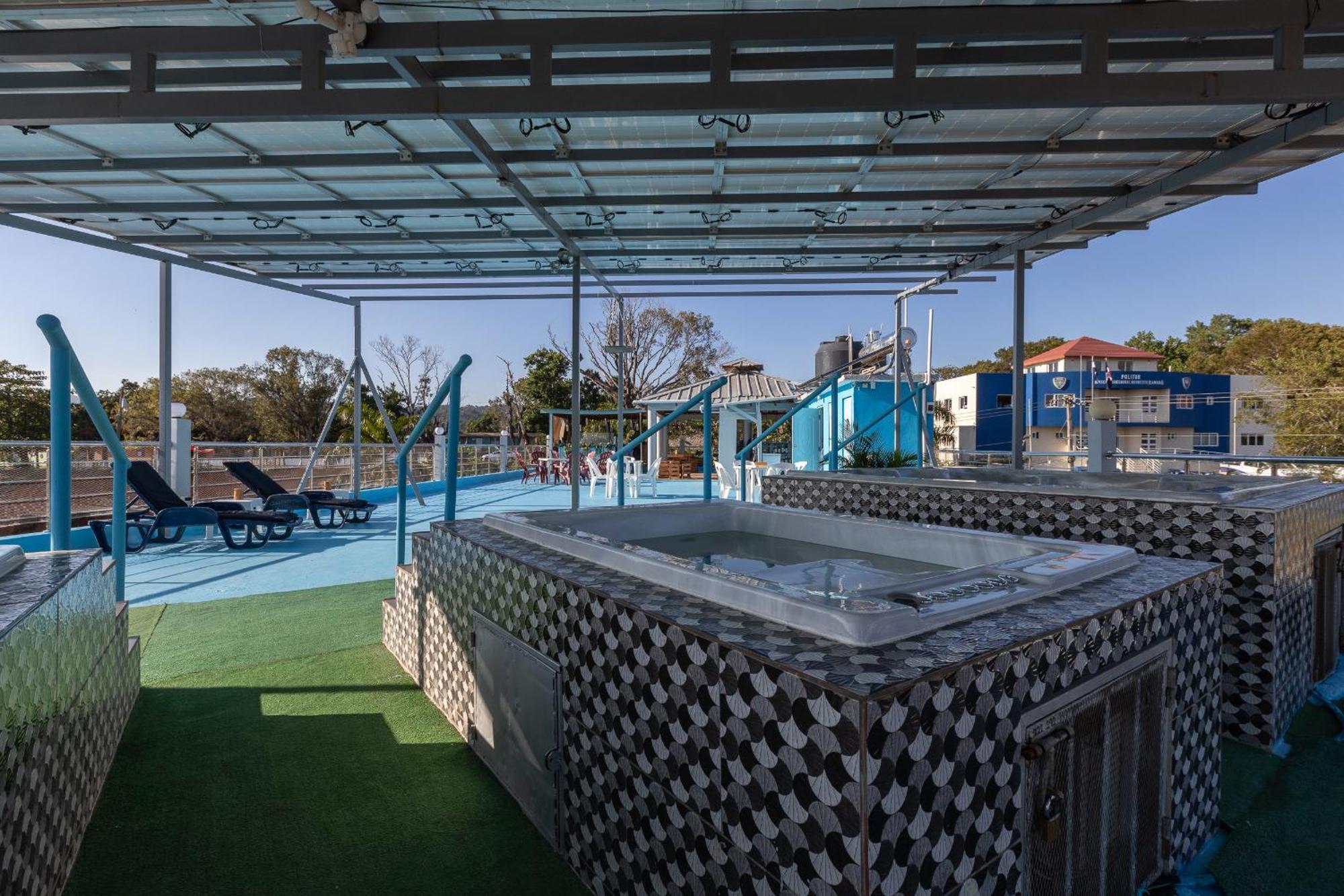 Edma Apartahotel Samana Εξωτερικό φωτογραφία